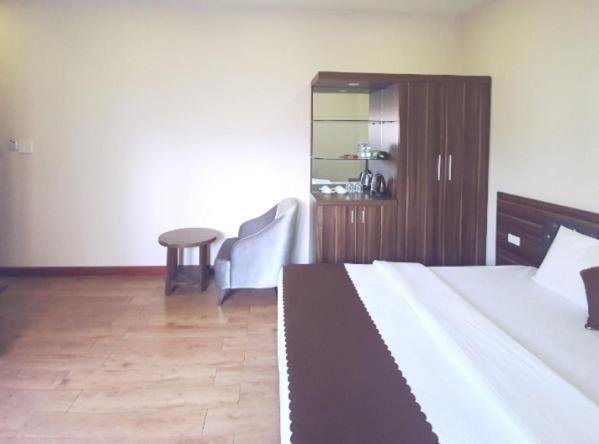 Suka Hotel Dalat エクステリア 写真